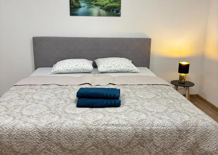 Velky Rodinny Apartman V Srdci Mesta